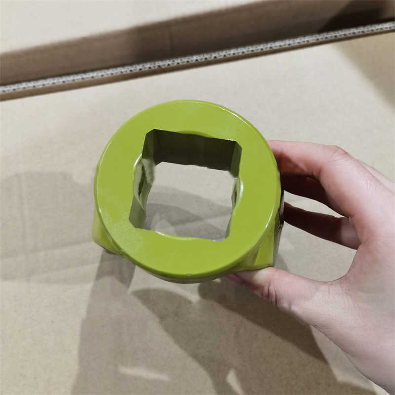 Factory Price Hot Sale Rectangular Tube Yoke for PTO Driveshaft Agricultural Machine Part