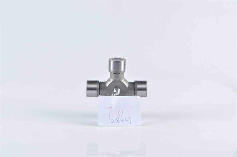 OEM Silver High Quality Complete Size Excellent Cardan Joint 3.01 Series 27*70 for Agricultural Machine Tractor