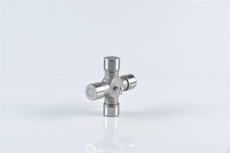 OEM Silver High Quality Complete Size Excellent Cardan Joint 3.01 Series 27*70 for Agricultural Machine Tractor