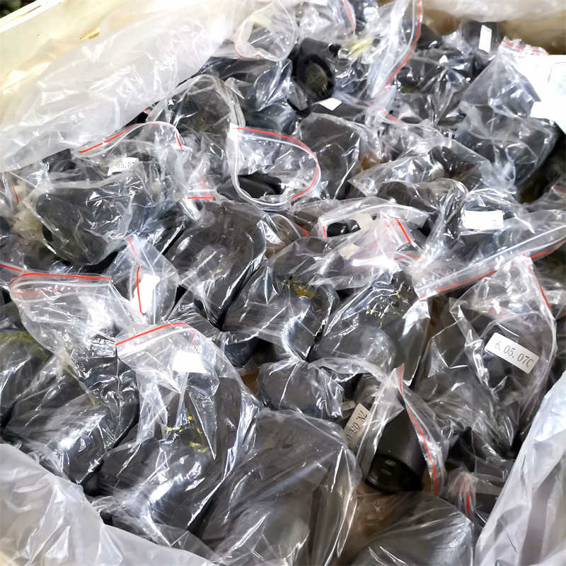 Tube Yoke Harvester Parts Drive Shaft Spline Yoke Used for Agricultural Machinery