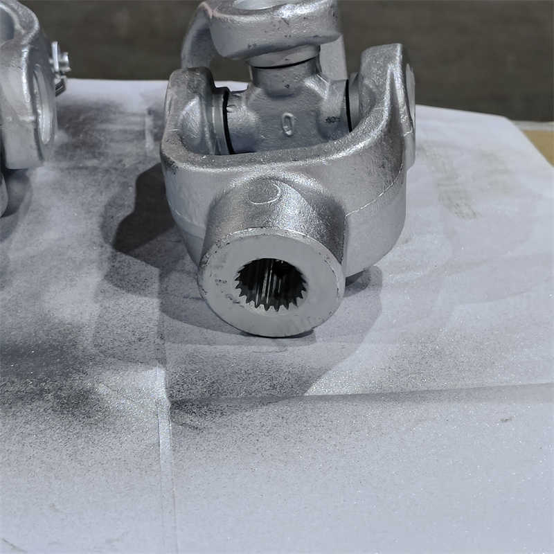 High Precision Pto Shaft Universal Joint Lemon Yoke and Spline Yoke  Tractor Parts