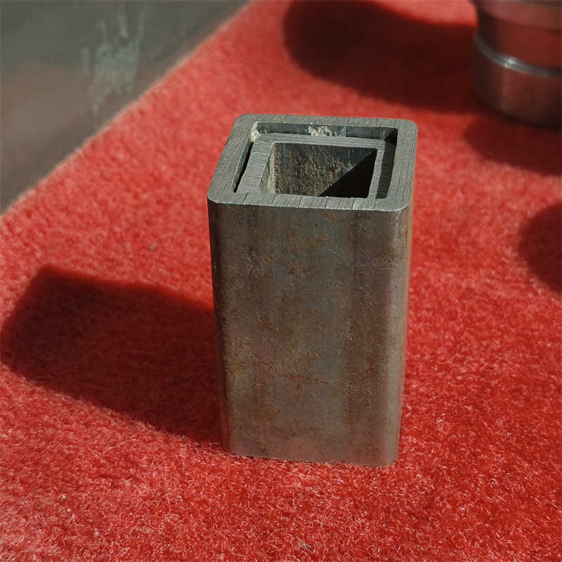 Hot Sale Factory Price Rectangular Tube of PTO Driveshaft for Agricultural Machinery Implement Tractor Parts